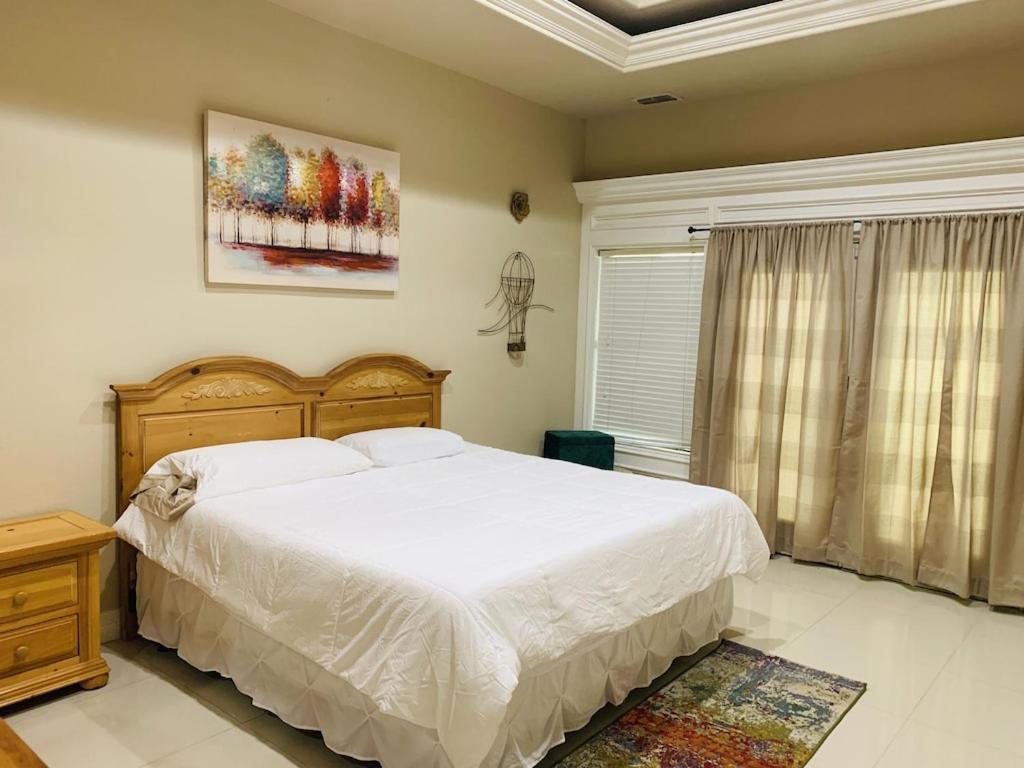 Brownsville Comfort 2 Bedroom 1 Bath , Spacious Kitchen And Outdoor Home Extérieur photo