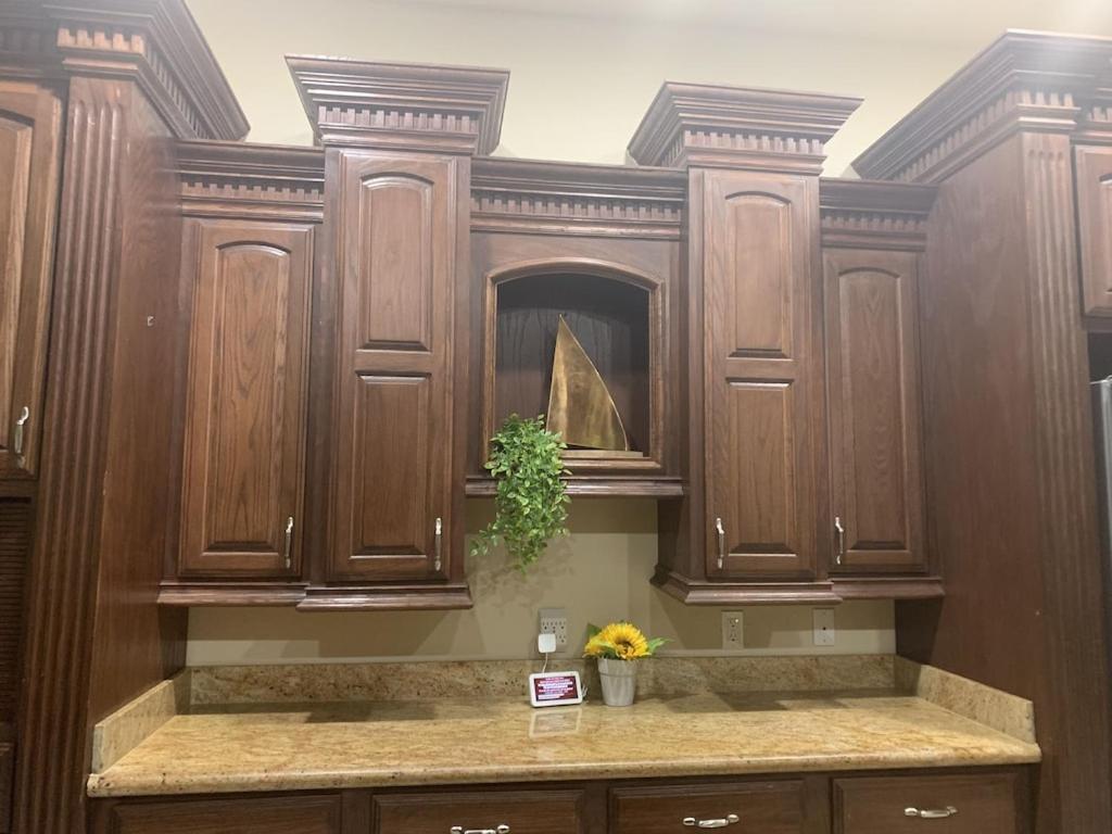 Brownsville Comfort 2 Bedroom 1 Bath , Spacious Kitchen And Outdoor Home Extérieur photo