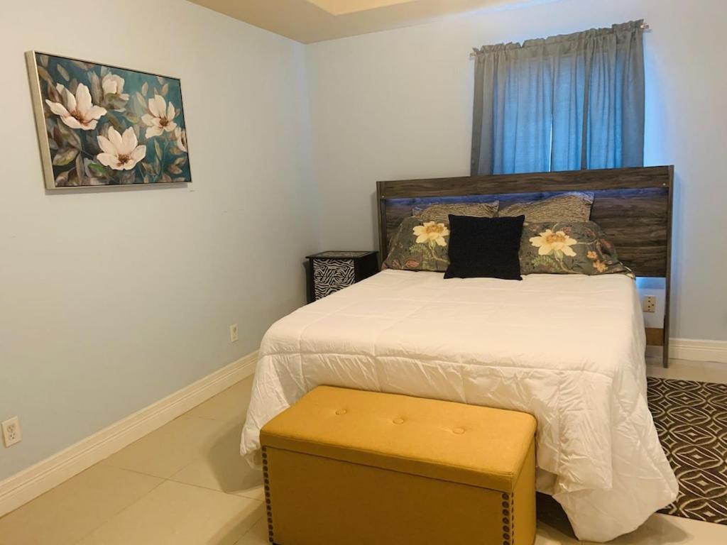 Brownsville Comfort 2 Bedroom 1 Bath , Spacious Kitchen And Outdoor Home Extérieur photo