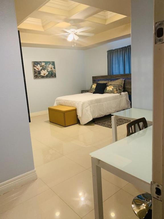 Brownsville Comfort 2 Bedroom 1 Bath , Spacious Kitchen And Outdoor Home Extérieur photo